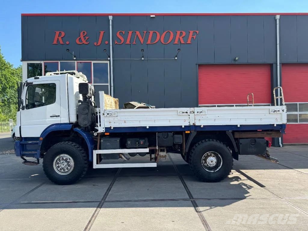 Mercedes-Benz Axor 1829 A 4x4 - R Camion plateau