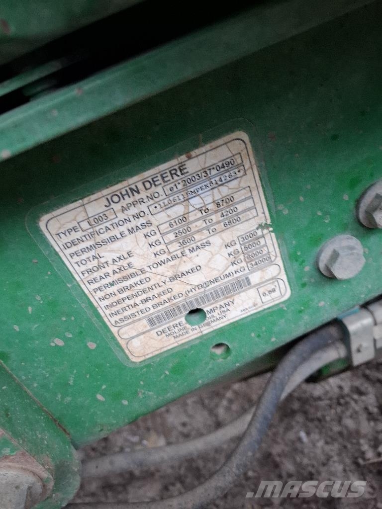 John Deere 6115M Tractores