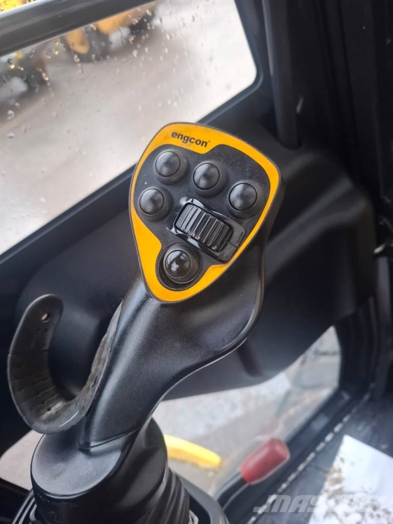 Yanmar Vio 57-6B حفارات صغيرة أقل من 7 طن (حفارات صغيرة)