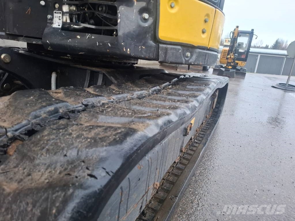 Yanmar Vio 57-6B حفارات صغيرة أقل من 7 طن (حفارات صغيرة)