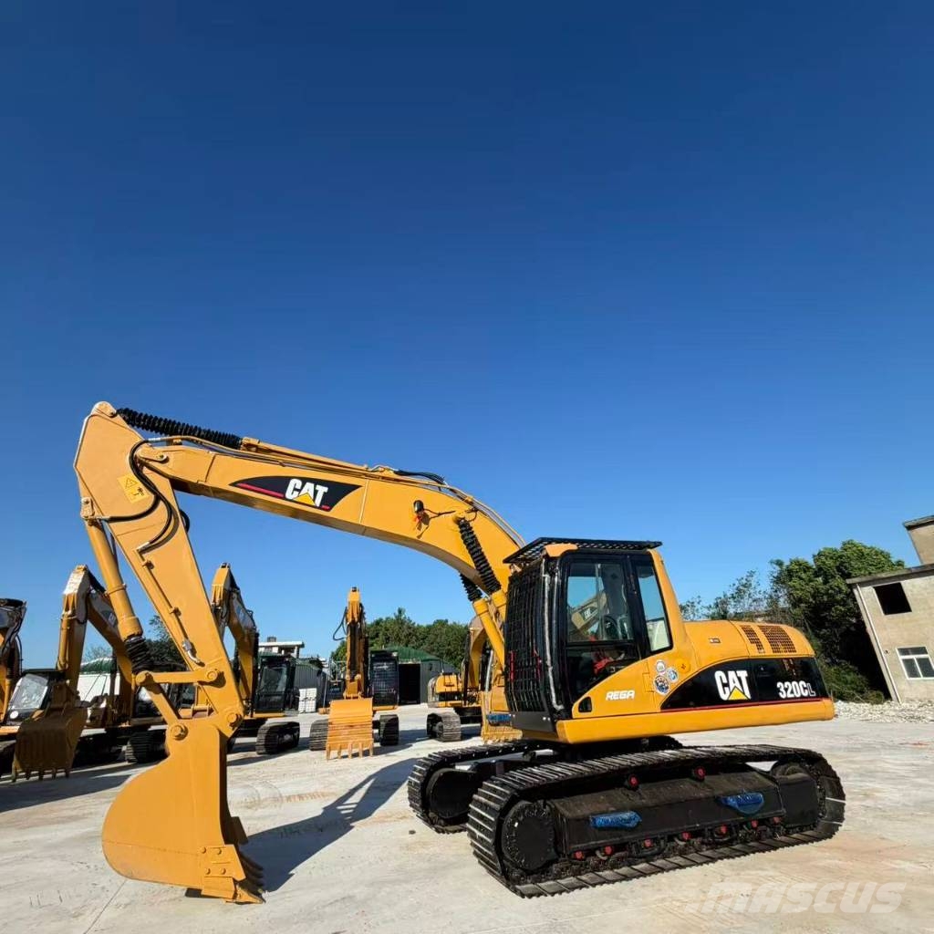 CAT 320 C L Гусеничні екскаватори