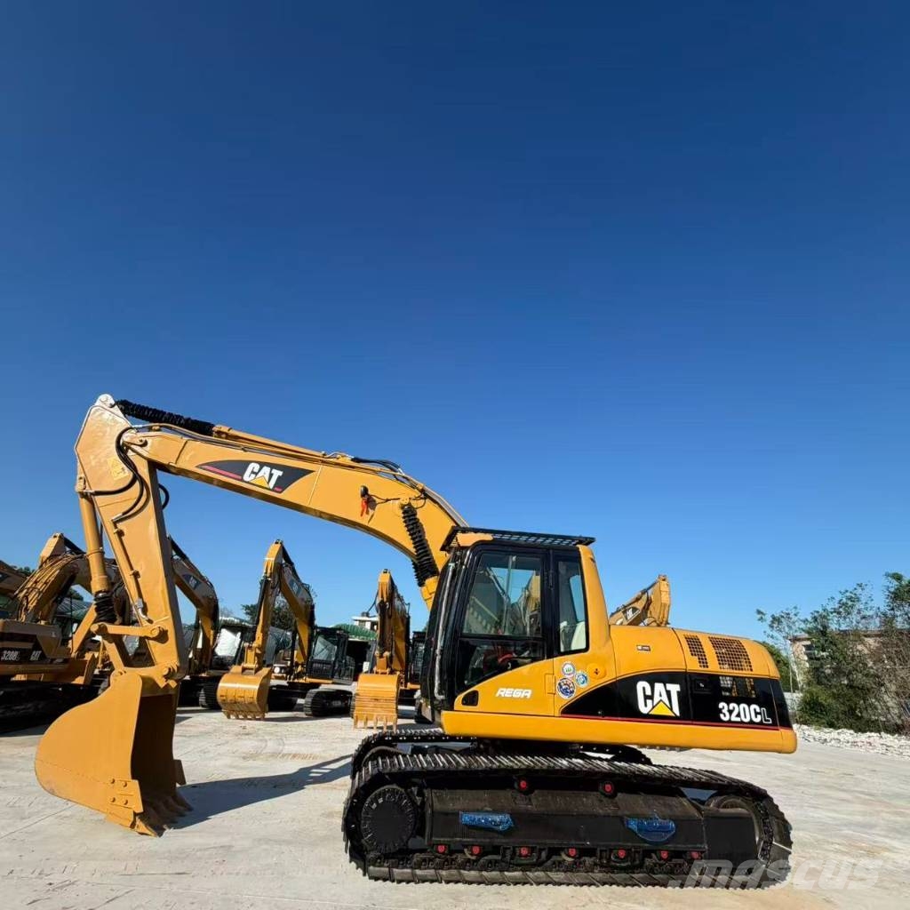 CAT 320 C L Гусеничні екскаватори