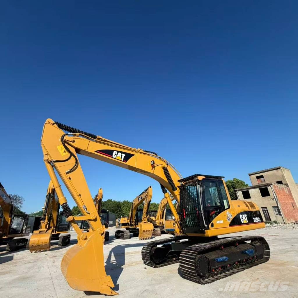 CAT 320 C L Гусеничні екскаватори