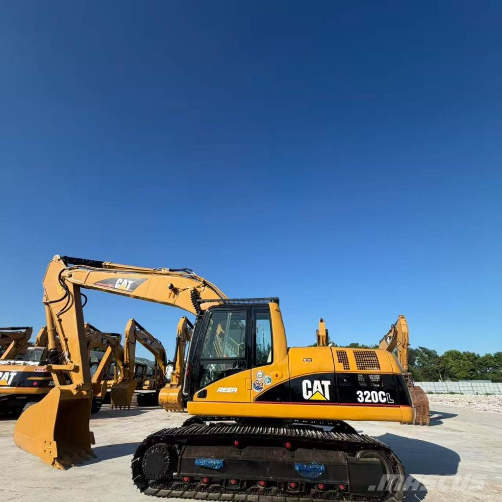 CAT 320 C L Гусеничні екскаватори