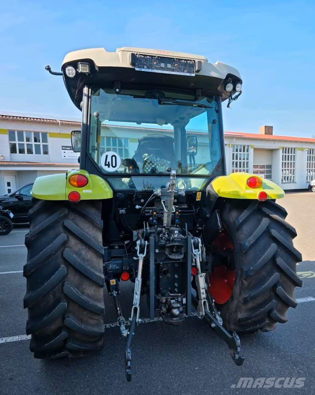 CLAAS Atos 340 Tractoren