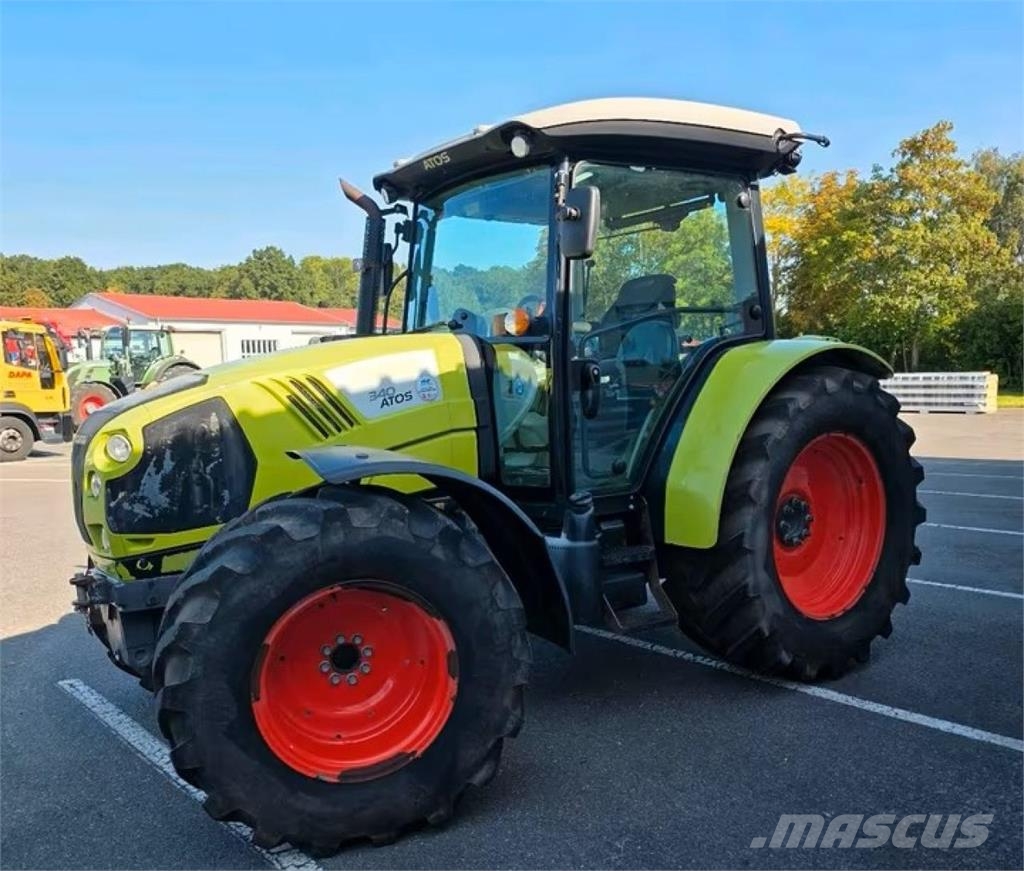 CLAAS Atos 340 Tractoren