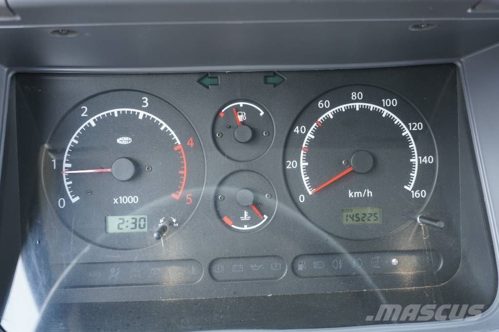 Nissan CABSTAR 45.16 BASCULANTE Kleinholztransporter