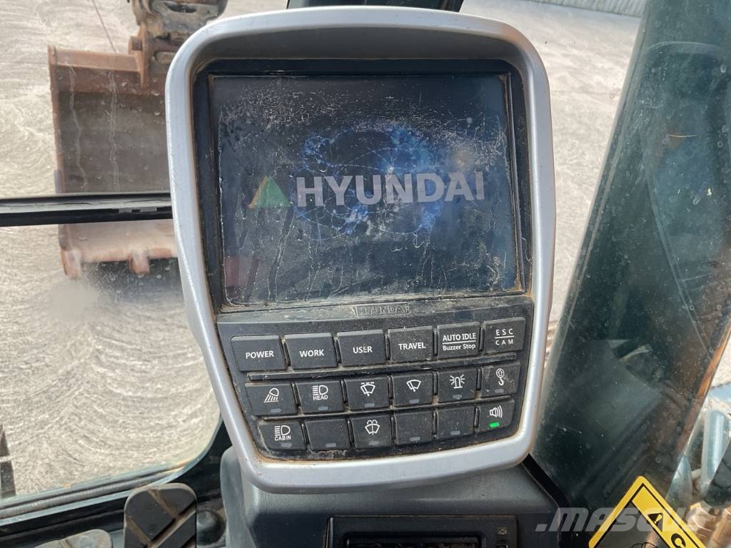 Hyundai HX140LC Excavadoras sobre orugas