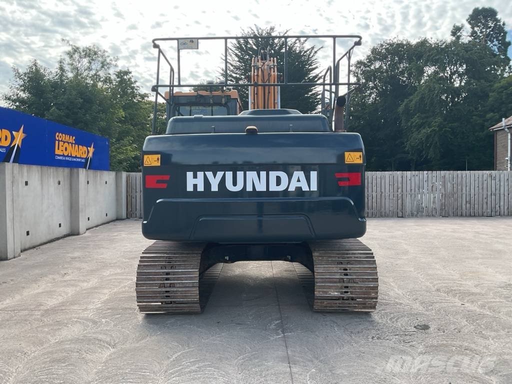 Hyundai HX140LC Excavadoras sobre orugas