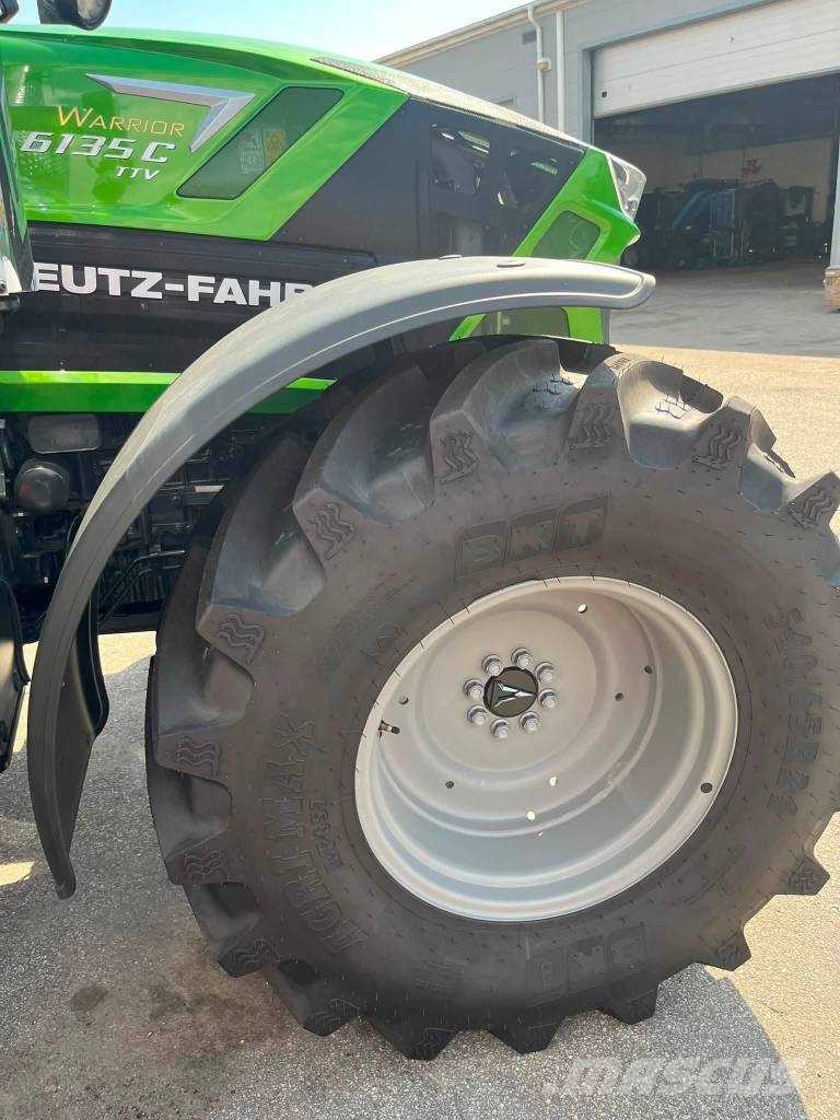 Deutz-Fahr 6135 C TTV Java Green Traktoren