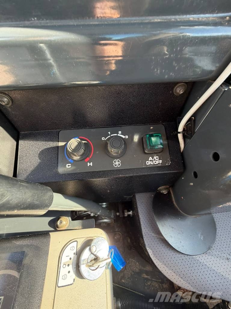 Komatsu PC 55 MR-3 Mini bageri <7t