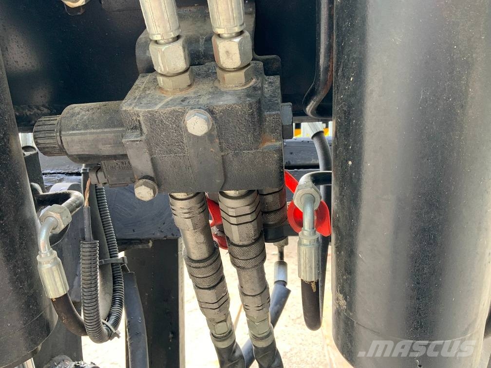 JCB TLT35-22 E Telescopic handlers