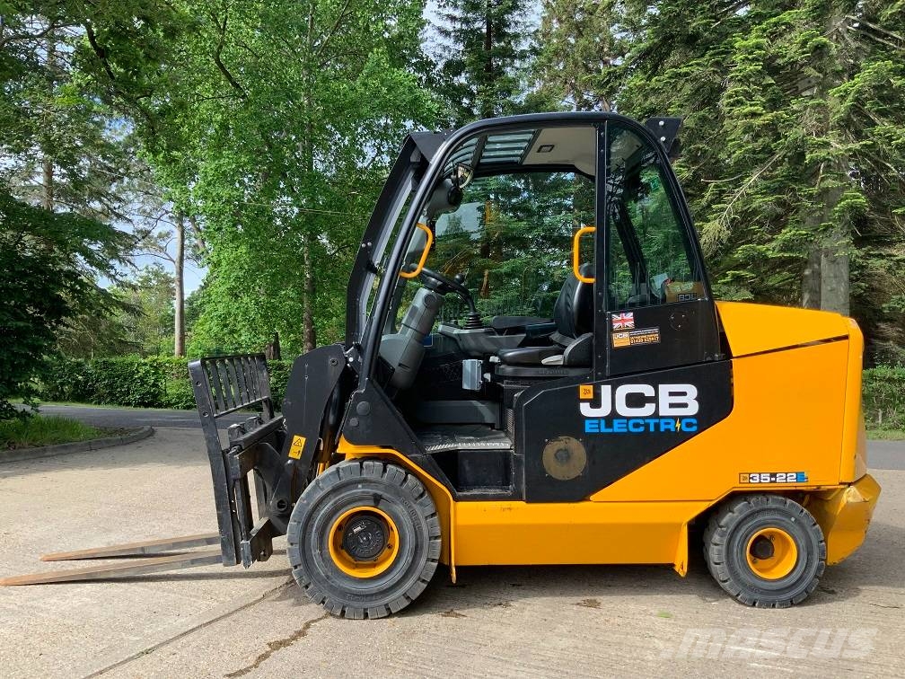 JCB TLT35-22 E Telescopic handlers
