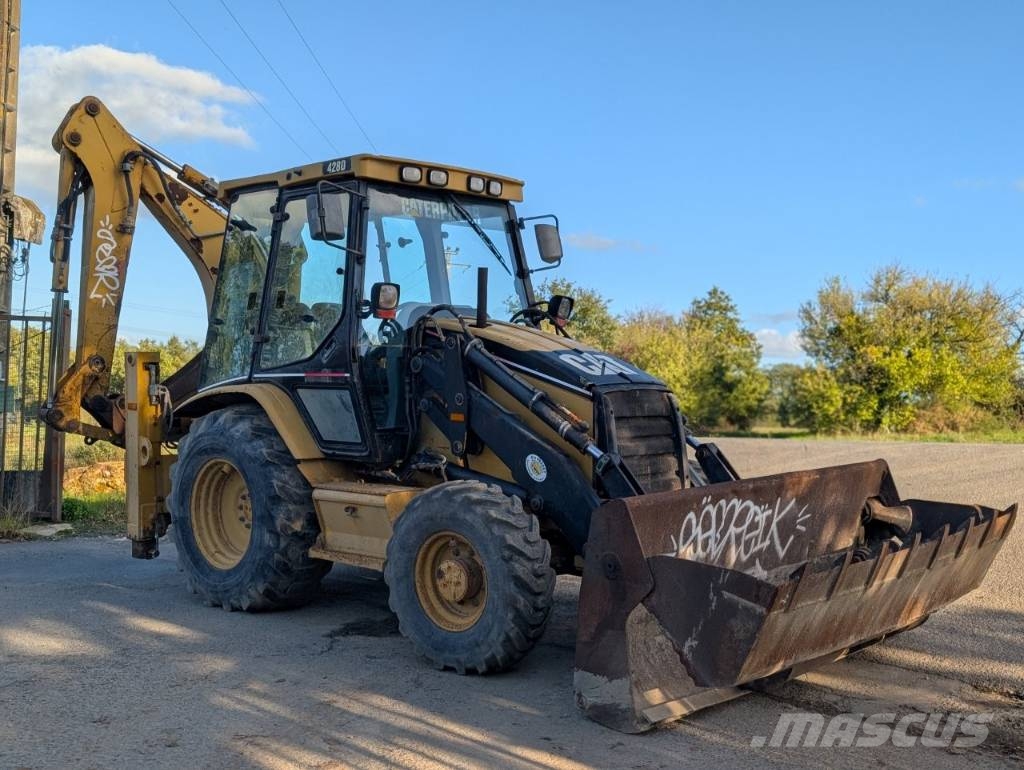 CAT 428 D Tractopelle