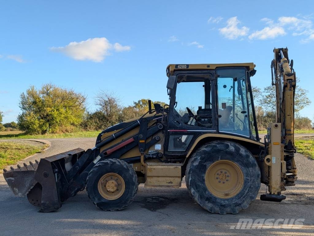 CAT 428 D Tractopelle