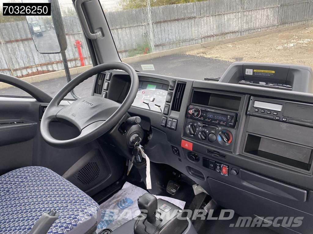 Isuzu P75 5.2 4X2 NEW! 7,5T Chassis 330cm Automatic Euro Camiones con chasís y cabina