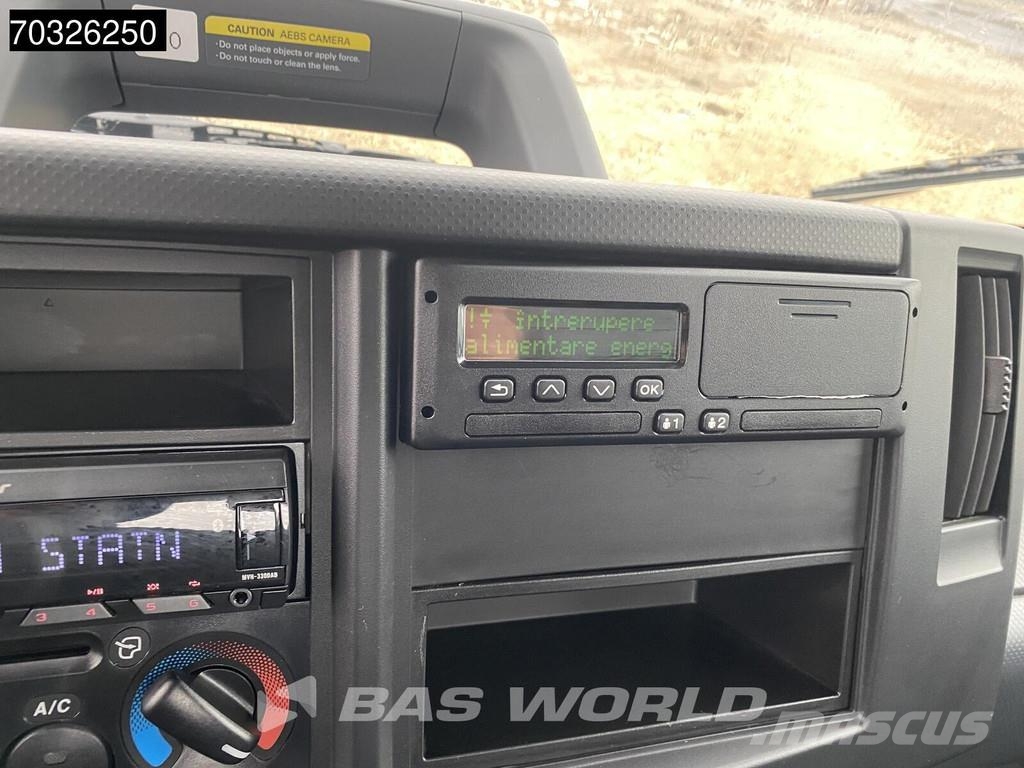 Isuzu P75 5.2 4X2 NEW! 7,5T Chassis 330cm Automatic Euro Camiones con chasís y cabina