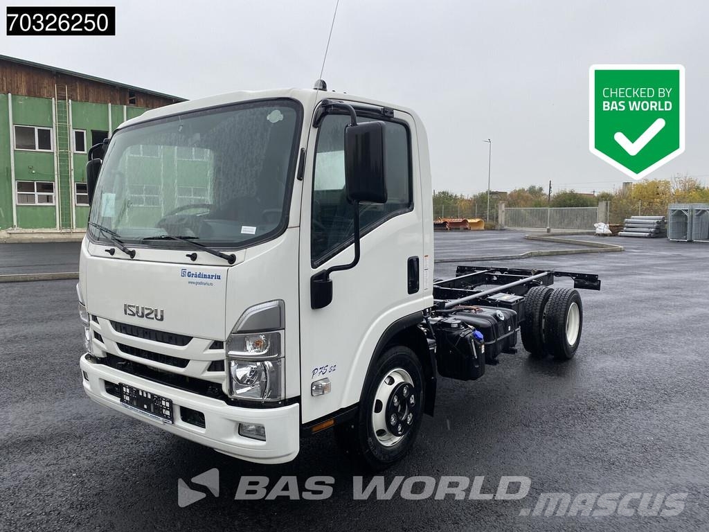 Isuzu P75 5.2 4X2 NEW! 7,5T Chassis 330cm Automatic Euro Camiones con chasís y cabina