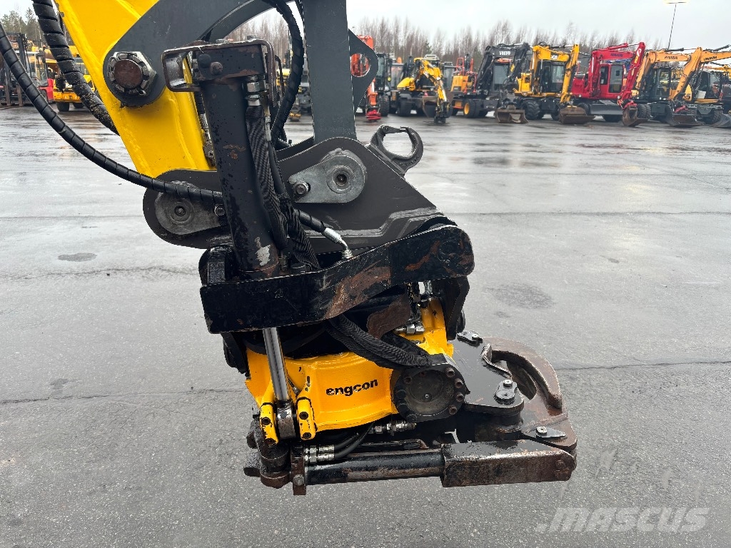 Wacker Neuson EW 100 / Engcon, Rasvari, Eberi, 40km/h Excavadoras de ruedas