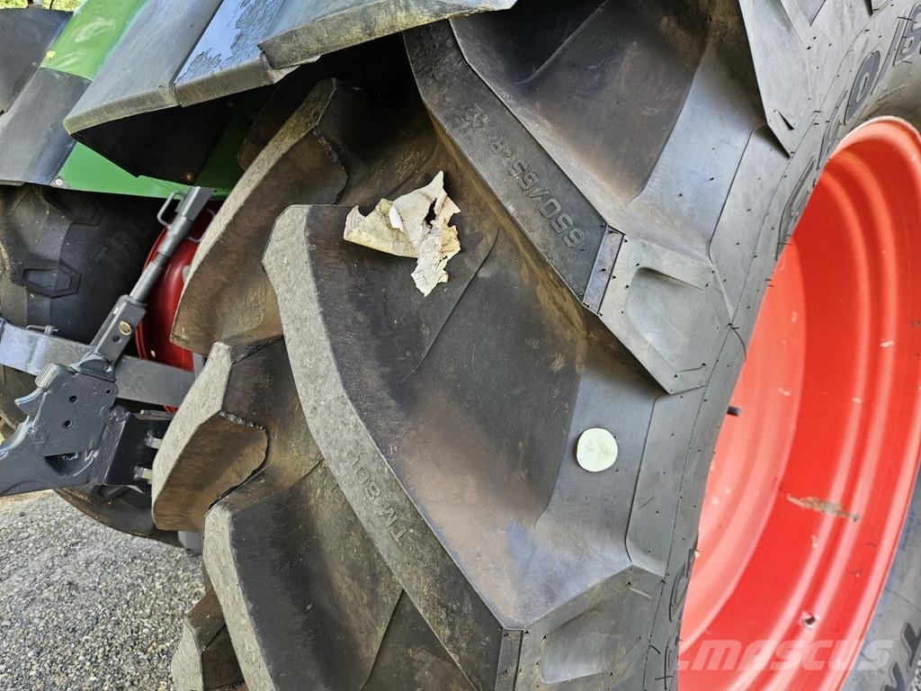 Fendt 714 Com2 Vario (711 712 716 ) Tractors