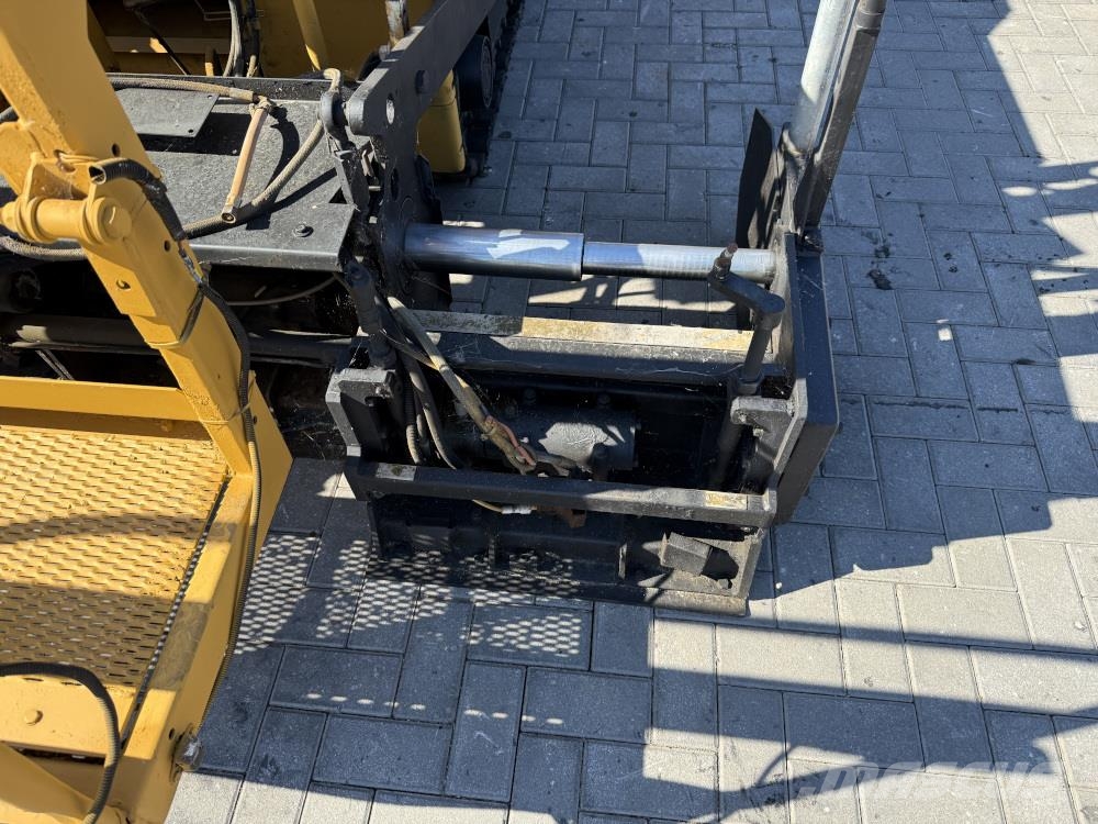 CAT BB 621C Asfaltafwerkmachines