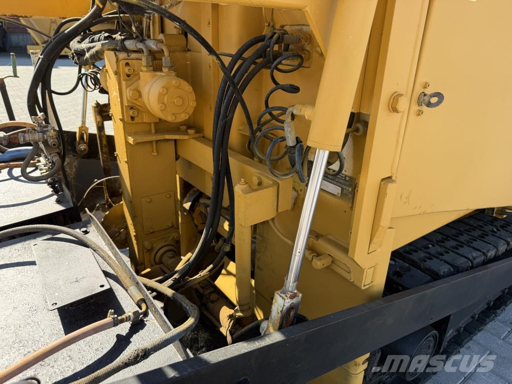 CAT BB 621C Asfaltafwerkmachines