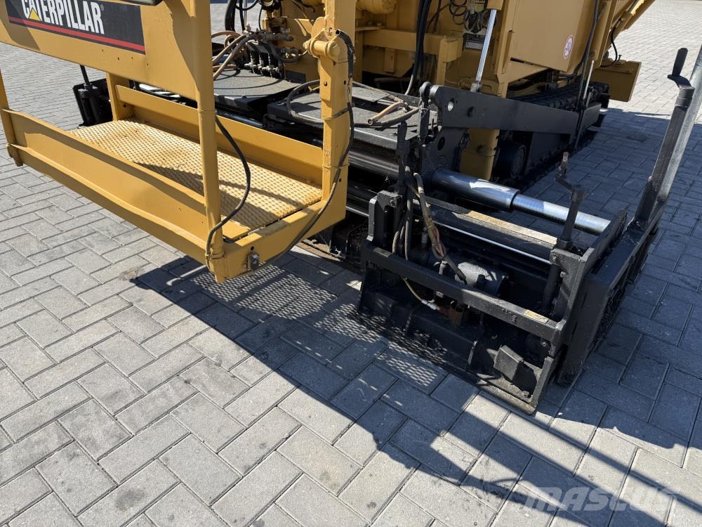 CAT BB 621C Asfaltafwerkmachines