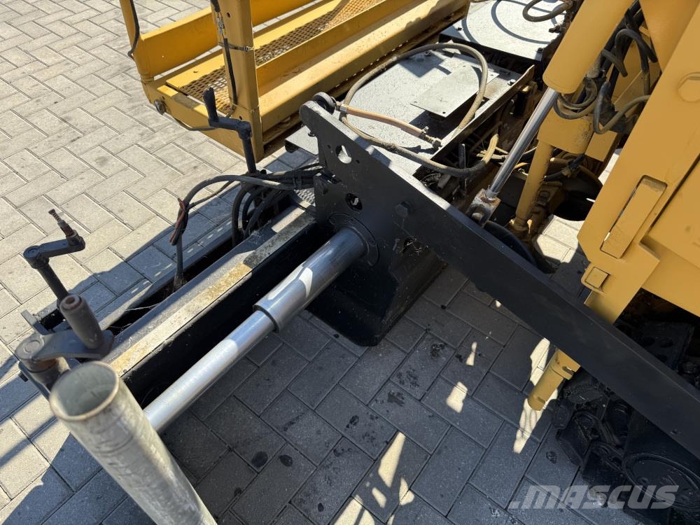 CAT BB 621C Asfaltafwerkmachines