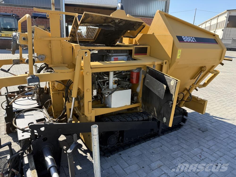 CAT BB 621C Asfaltafwerkmachines