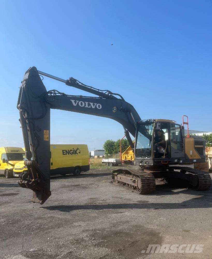 Volvo EC 250 EL Paletli ekskavatörler
