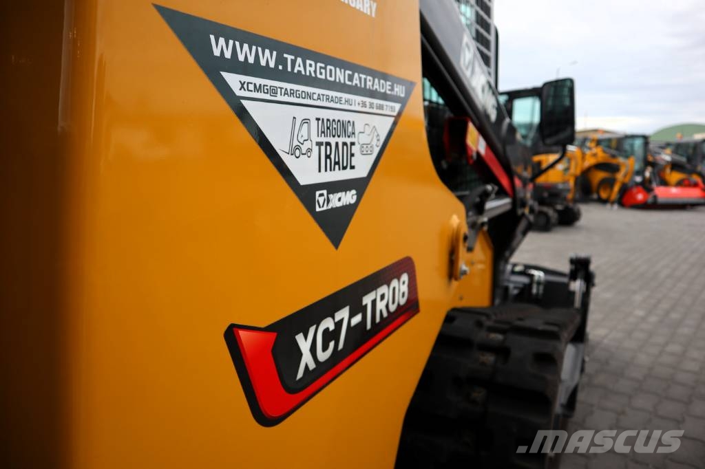XCMG XC7-TR08 Lietoti riteņu kompaktiekrāvēji