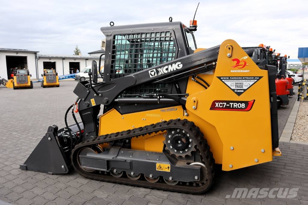 XCMG XC7-TR08 Lietoti riteņu kompaktiekrāvēji