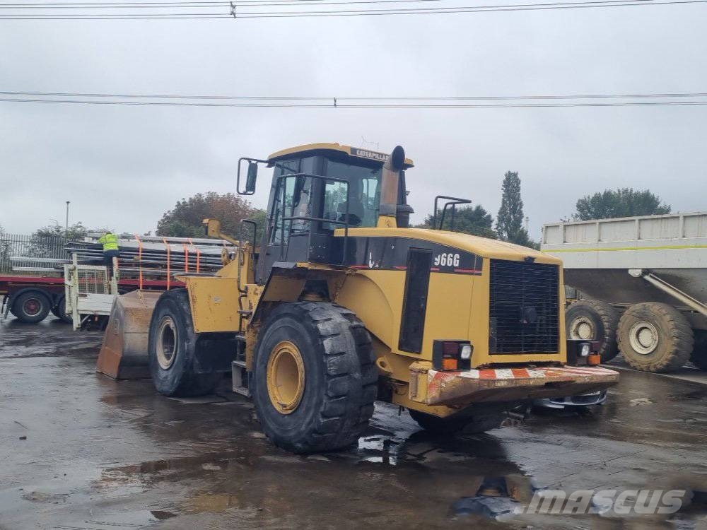 CAT 966 G لوادر بعجل