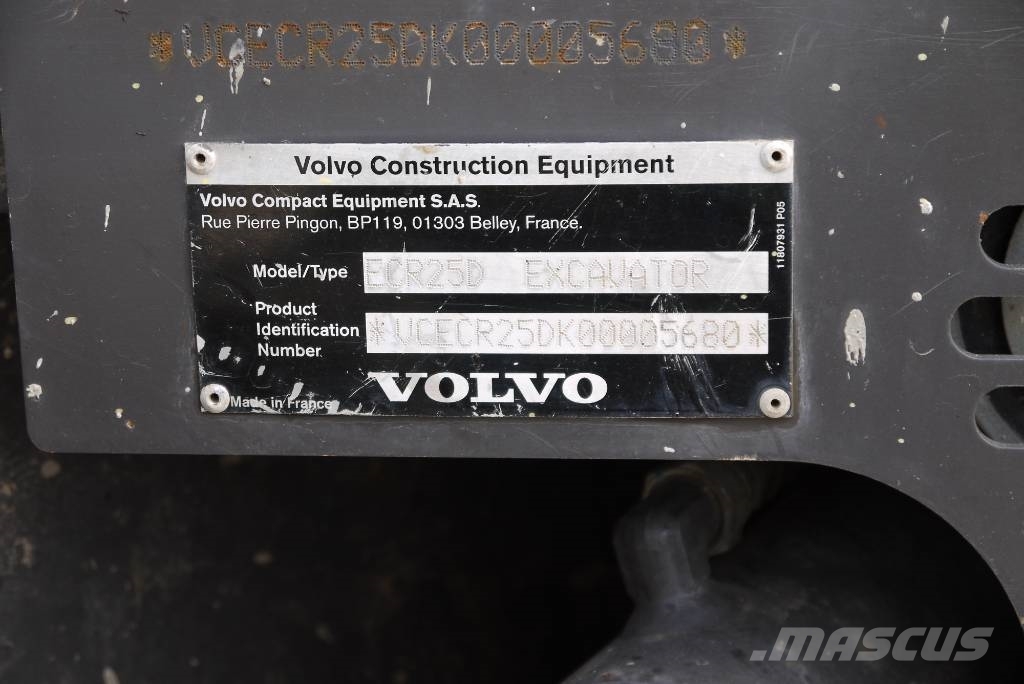 Volvo ECR 25 D 小型挖掘机