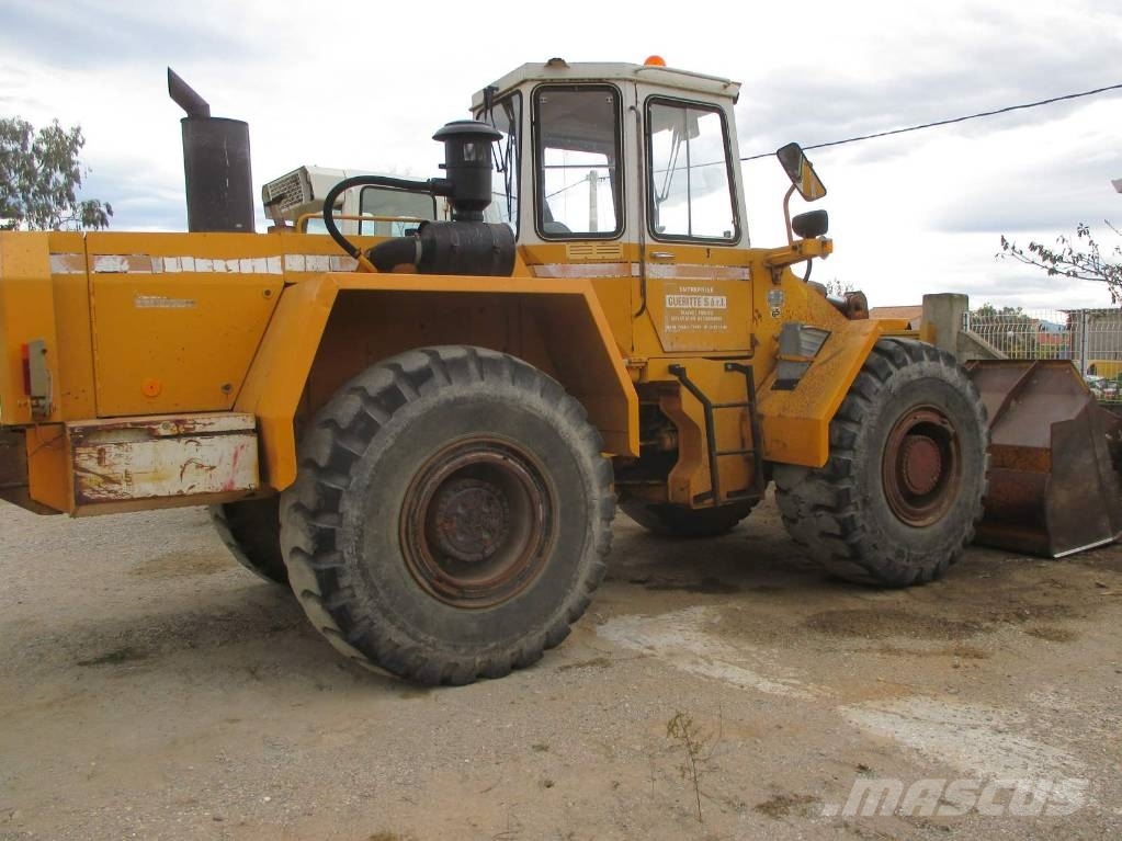 Liebherr L 541 لوادر بعجل
