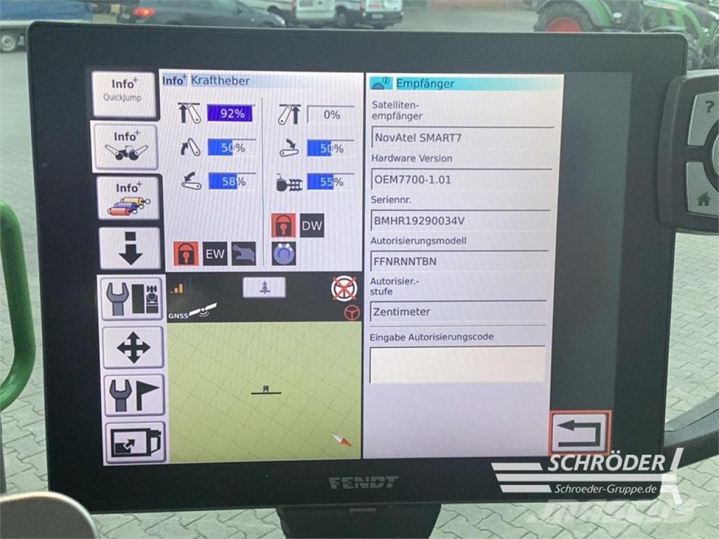 Fendt 724 VARIO S4 PROFI PLUS Tractors