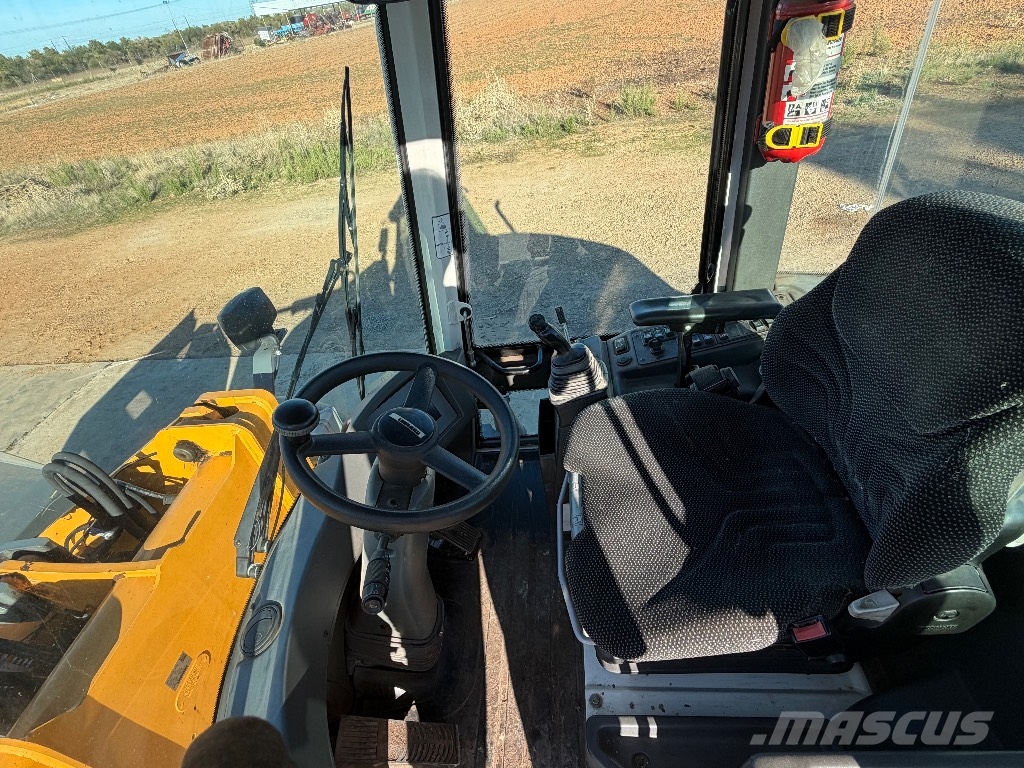 Liebherr 514 Stereo Iekrāvēji uz riteņiem