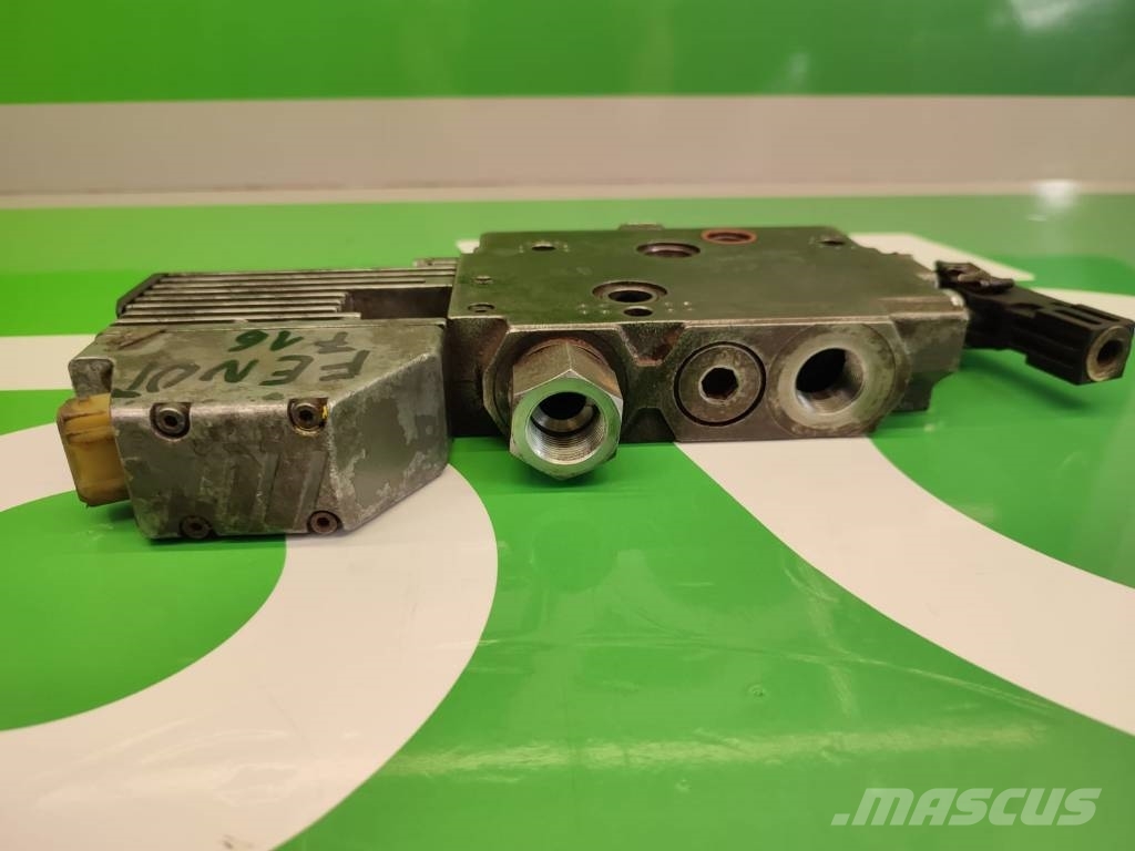 Fendt 716 Vario Hydraulic Valve Section 0521610563 Bosch Hüdraulika