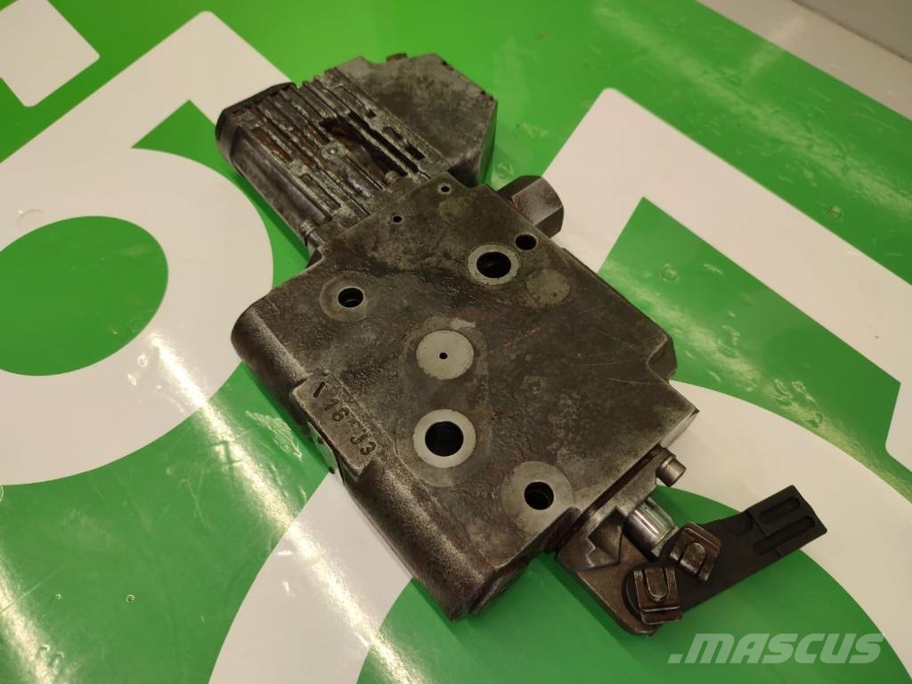 Fendt 716 Vario Hydraulic Valve Section 0521610563 Bosch Hüdraulika