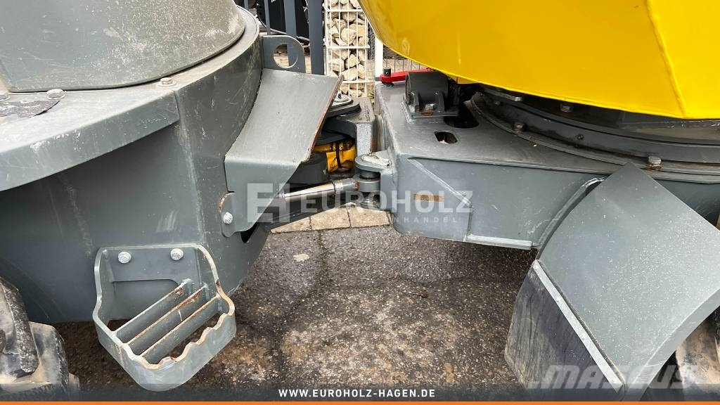 Wacker Neuson DW 2001, Raddumper, Allrad (4x4), Fahrstufen (2+2) Minidumper