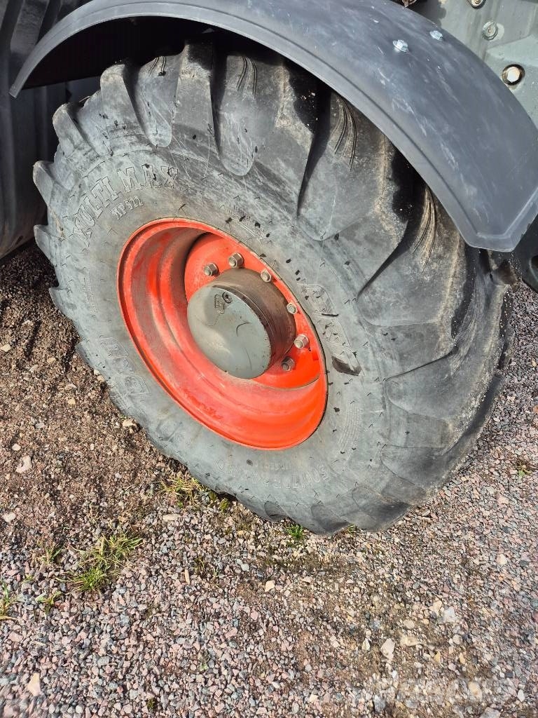 CLAAS Scorpion 756 VP Redskapsbärare för lantbruk