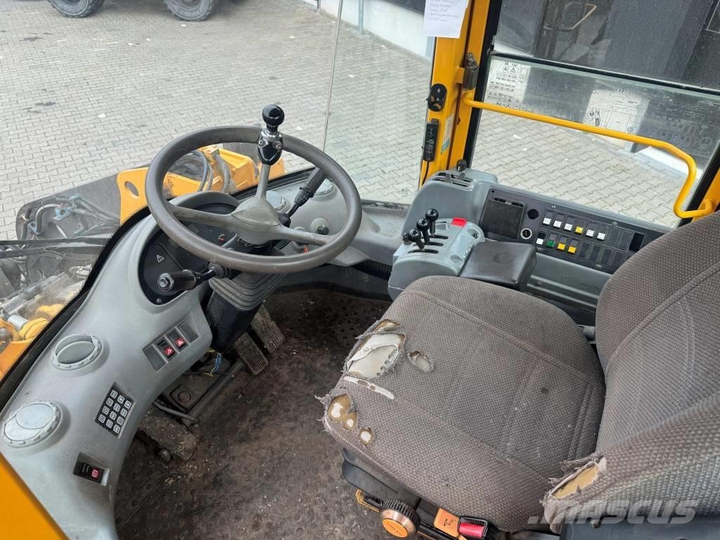 Volvo L70E Iekrāvēji uz riteņiem