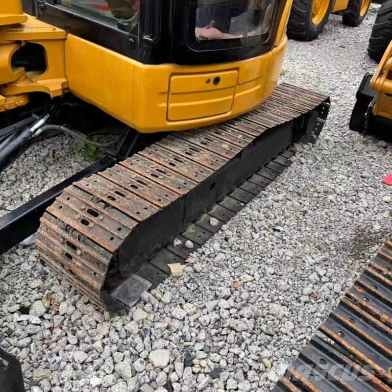 CAT 305 C CR Minibagger < 7t