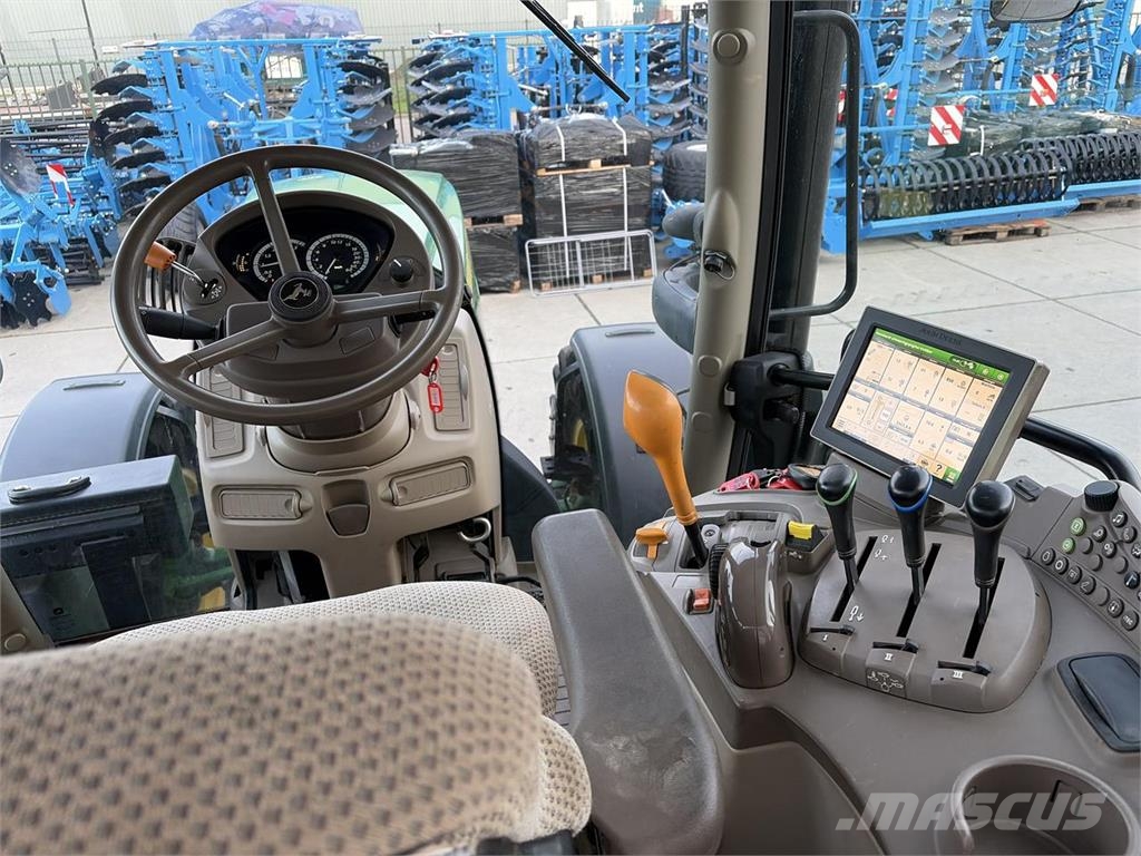 John Deere 6145R Tractoare