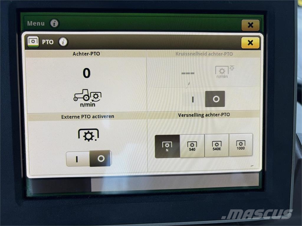 John Deere 6145R Tractoare