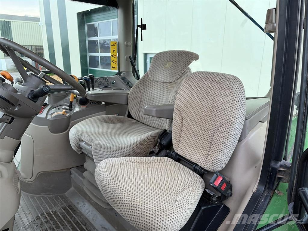 John Deere 6145R Tractoare