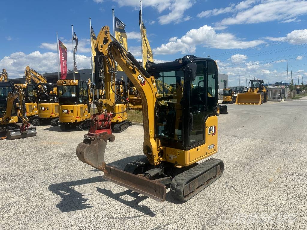 CAT 301.8 حفارات صغيرة أقل من 7 طن (حفارات صغيرة)