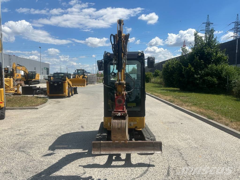 CAT 301.8 حفارات صغيرة أقل من 7 طن (حفارات صغيرة)