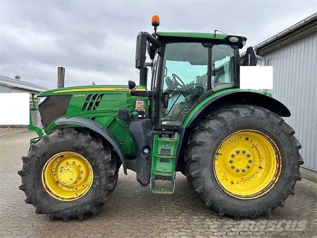 John Deere 6215R Traktoren