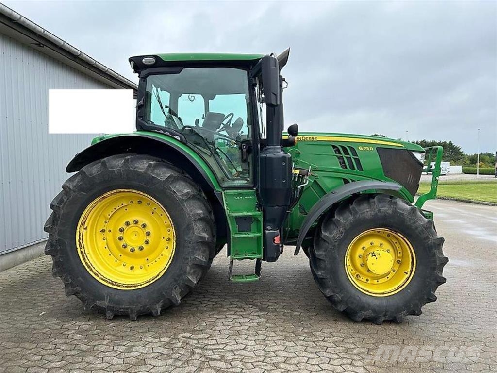 John Deere 6215R Traktoren